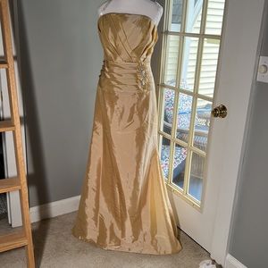 Jade By Jasmine Gold Strapless gown with bolero jacket Mother of the Bride sz 12
